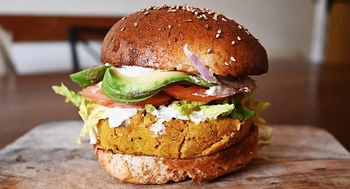 Hamburguesas de garbanzos y zanahoria