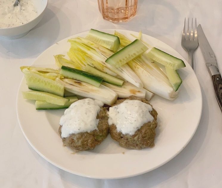 HAMBURGUESAS DE CORDERO Y ALCACHOFAS